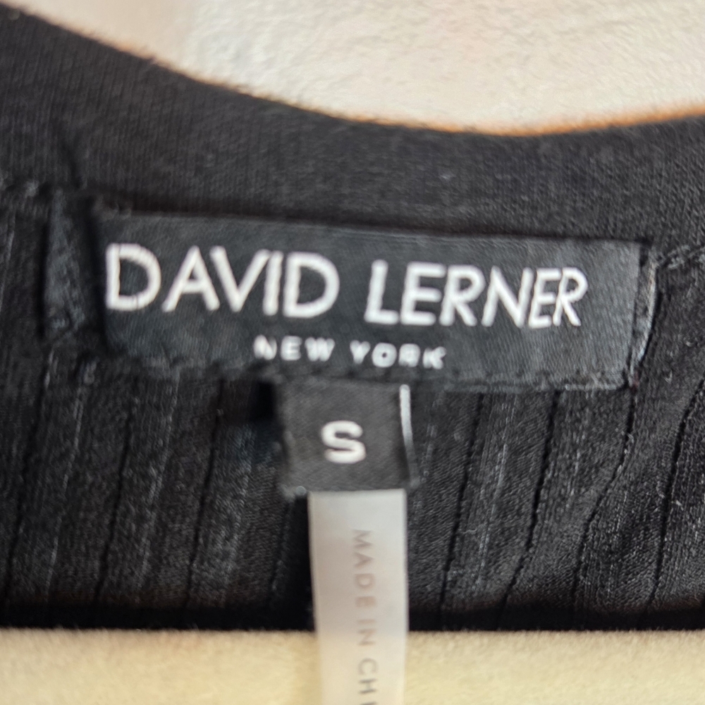 David Lerner Ribbed Racerback Tank Top Black Ruched Back Women's Small - Picture 3 of 6